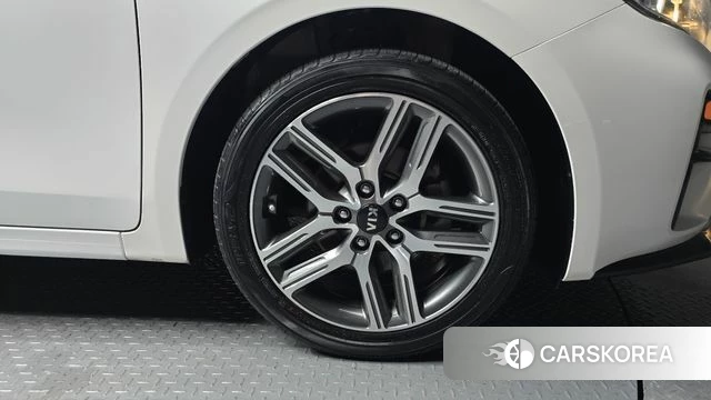 Kia Come New K3 id 4581807 из Кореи 13