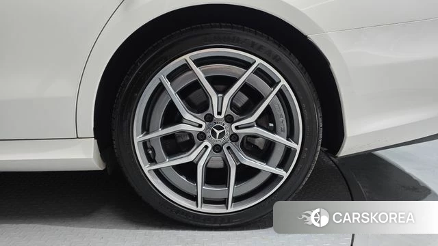 Mercedes-Benz E-Class W213 id 4735502 из Кореи 13