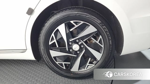 Hyundai The New Grandeur IG Hybrid id 4433857 из Кореи 13