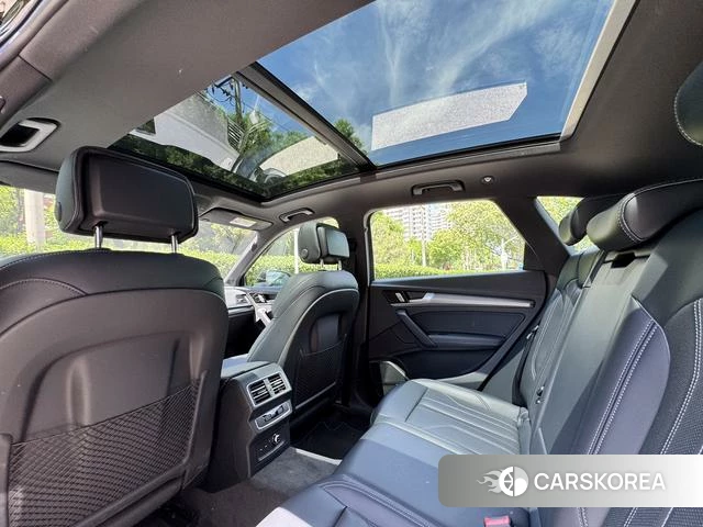 Audi Q5L id 4300458 из Китая 13