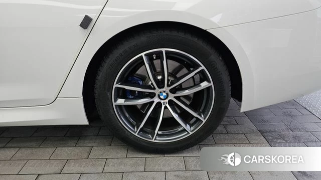 BMW 5 Series (G30) id 4604007 из Кореи 13