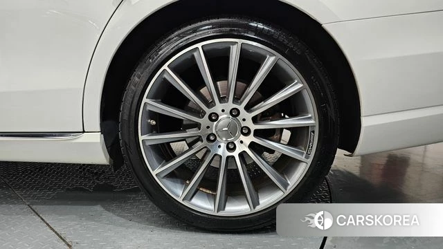Mercedes-Benz E-Class W213 id 4662852 из Кореи 13