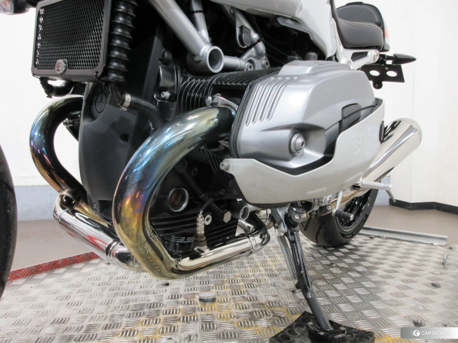 BMW R NINE T RACER id 4191796 из Японии 13
