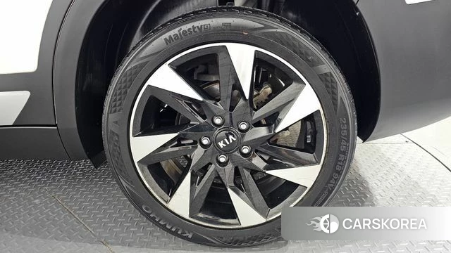 Kia Seltos id 4501566 из Кореи 13
