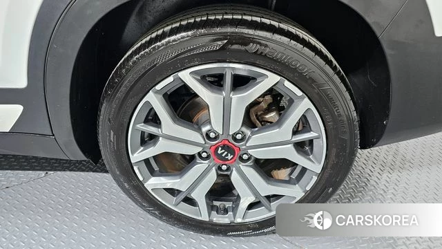 Kia Seltos id 4250682 из Кореи 13