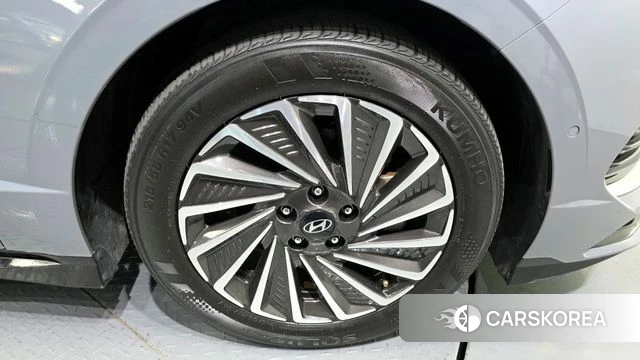 Hyundai Sonata D Edge Hybrid (DN8) id 4394767 из Кореи 13