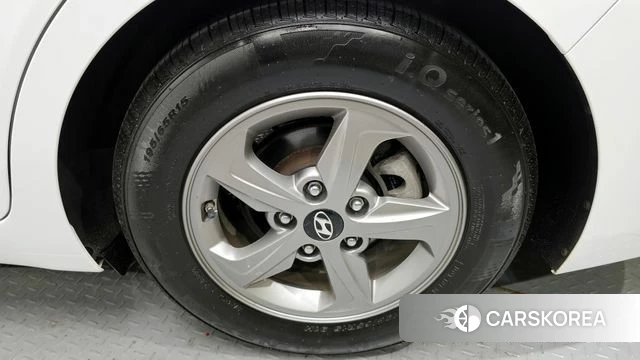 Hyundai Avante AD id 4246158 из Кореи 13