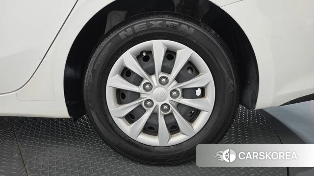 Kia Come New K3 id 4677009 из Кореи 13