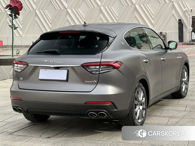 Maserati Levante id 4219592 из Китая 13