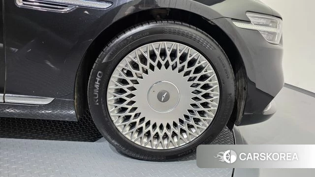 Genesis G90 id 4849809 из Кореи 13