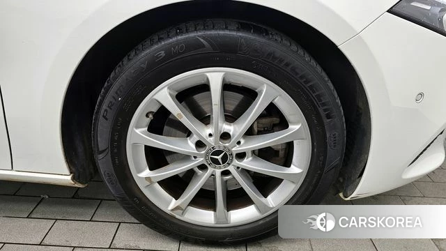 Mercedes-Benz A-Class W177 id 4410798 из Кореи 13