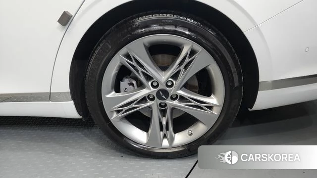 Genesis G90 (RS4) id 4462655 из Кореи 13