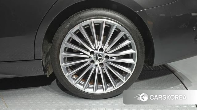 Mercedes-Benz C-Class W206 id 4618932 из Кореи 13