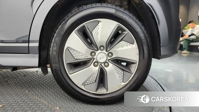 Hyundai Kona Electric id 4672643 из Кореи 13