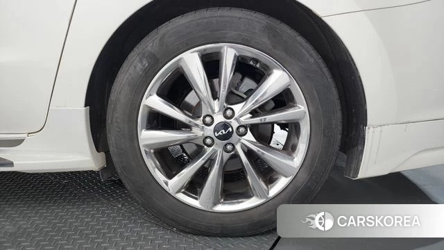 Kia The New Carnival id 4727980 из Кореи 13