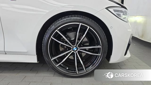 BMW 3 Series (G20) id 4469601 из Кореи 13