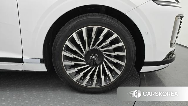 Hyundai Grandeur Hybrid (GN7) id 4329564 из Кореи 13