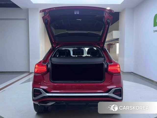 Audi Q2L id 4374521 из Китая 13