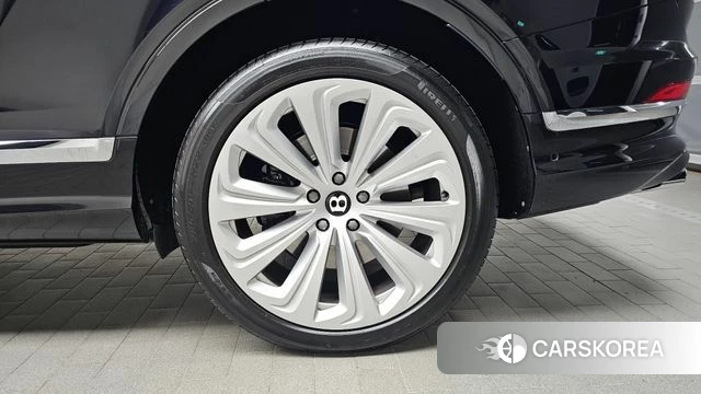 Bentley Bentayga id 4720176 из Кореи 13