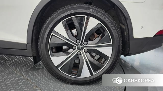 Polestar Polestar 2 id 4898933 из Кореи 13