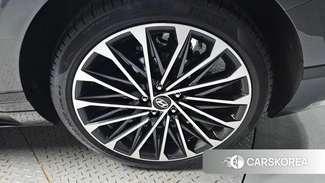 Hyundai Grandeur Hybrid (GN7) id 4700435 из Кореи 13