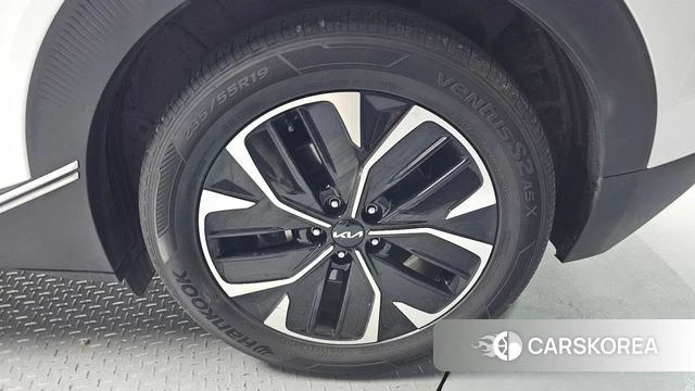 Kia EV6 id 4922627 из Кореи 13