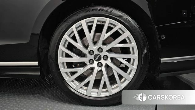 Audi A8 (D5) id 4245025 из Кореи 13
