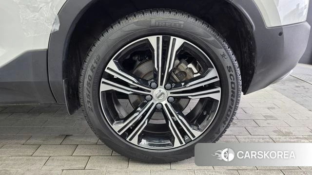 Volvo XC40 id 4384385 из Кореи 13