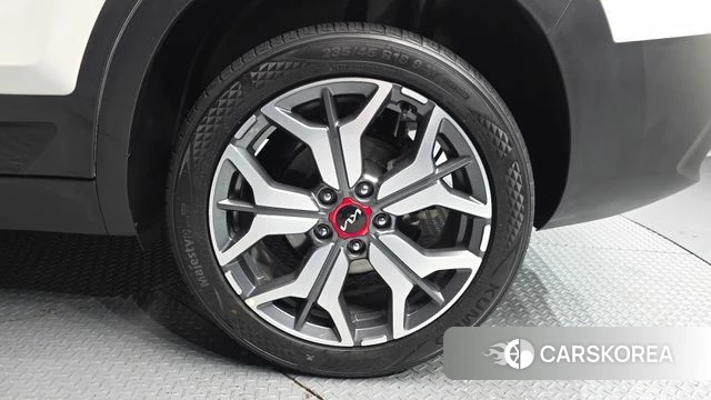 Kia Seltos id 4428747 из Кореи 13