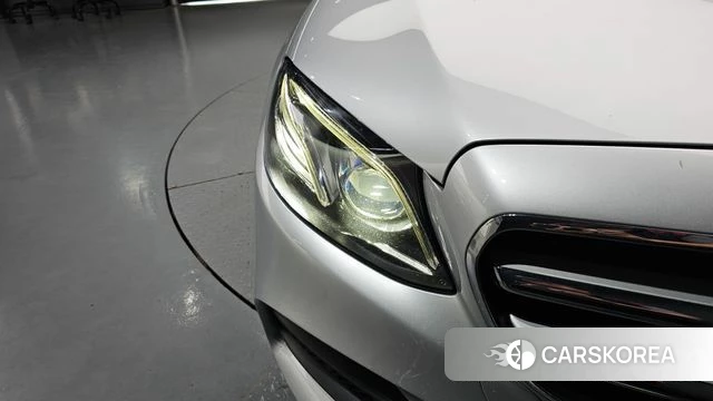 Mercedes-Benz E-Class W213 id 4698955 из Кореи 13