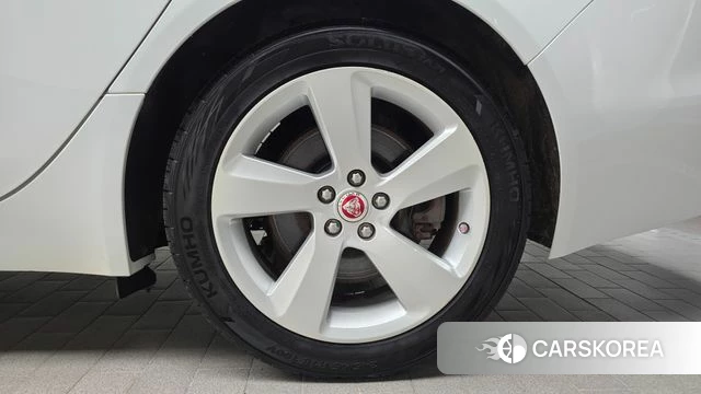 Jaguar XF (X260) id 4563467 из Кореи 13