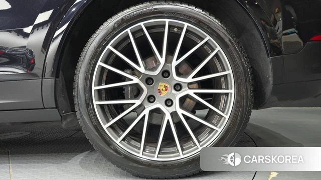 Porsche Cayenne (PO536) id 4501668 из Кореи 13