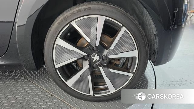 Peugeot e-208 second Generation id 4720711 из Кореи 13
