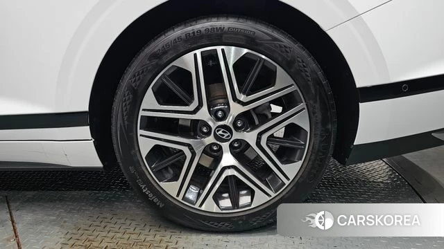 Hyundai Grandeur (GN7) id 4603216 из Кореи 13