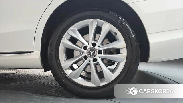Mercedes-Benz C-Class W205 id 4652162 из Кореи 13