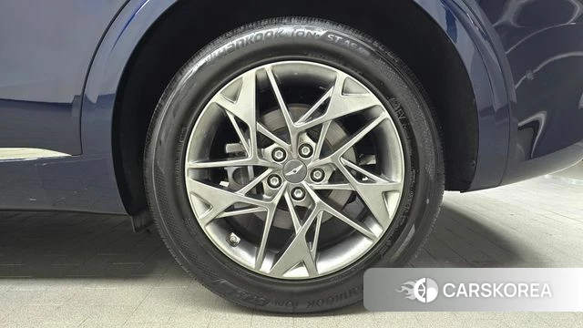 Genesis GV70 id 4231808 из Кореи 13