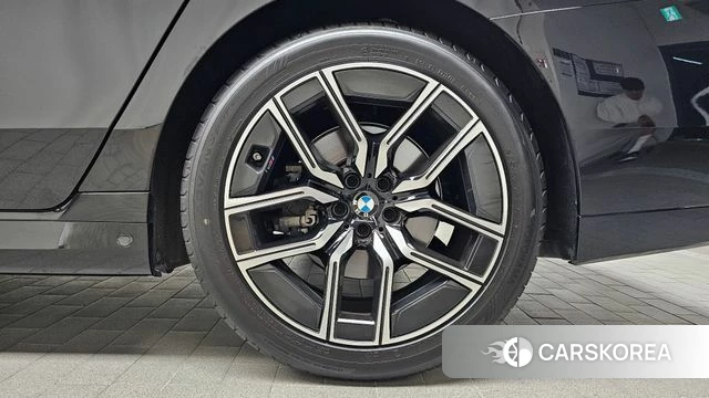 BMW 7 Series (G70) id 4757095 из Кореи 13