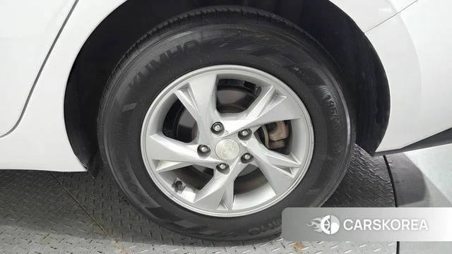 Hyundai Avante (CN7) id 4518147 из Кореи 13
