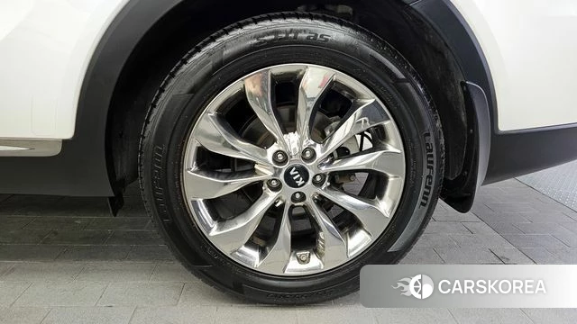 Kia The New Sorento id 4356762 из Кореи 13