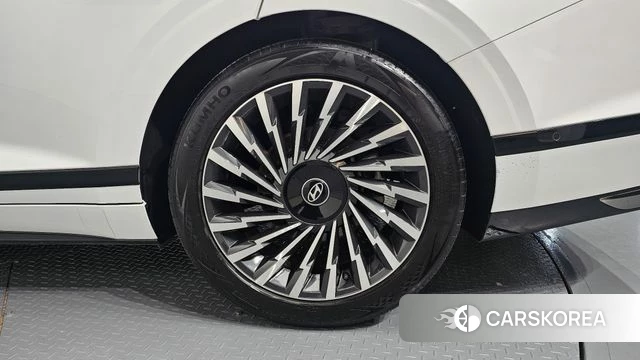 Hyundai Grandeur Hybrid (GN7) id 4617980 из Кореи 13