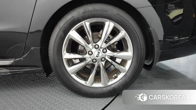 Kia The New Carnival id 4605356 из Кореи 13