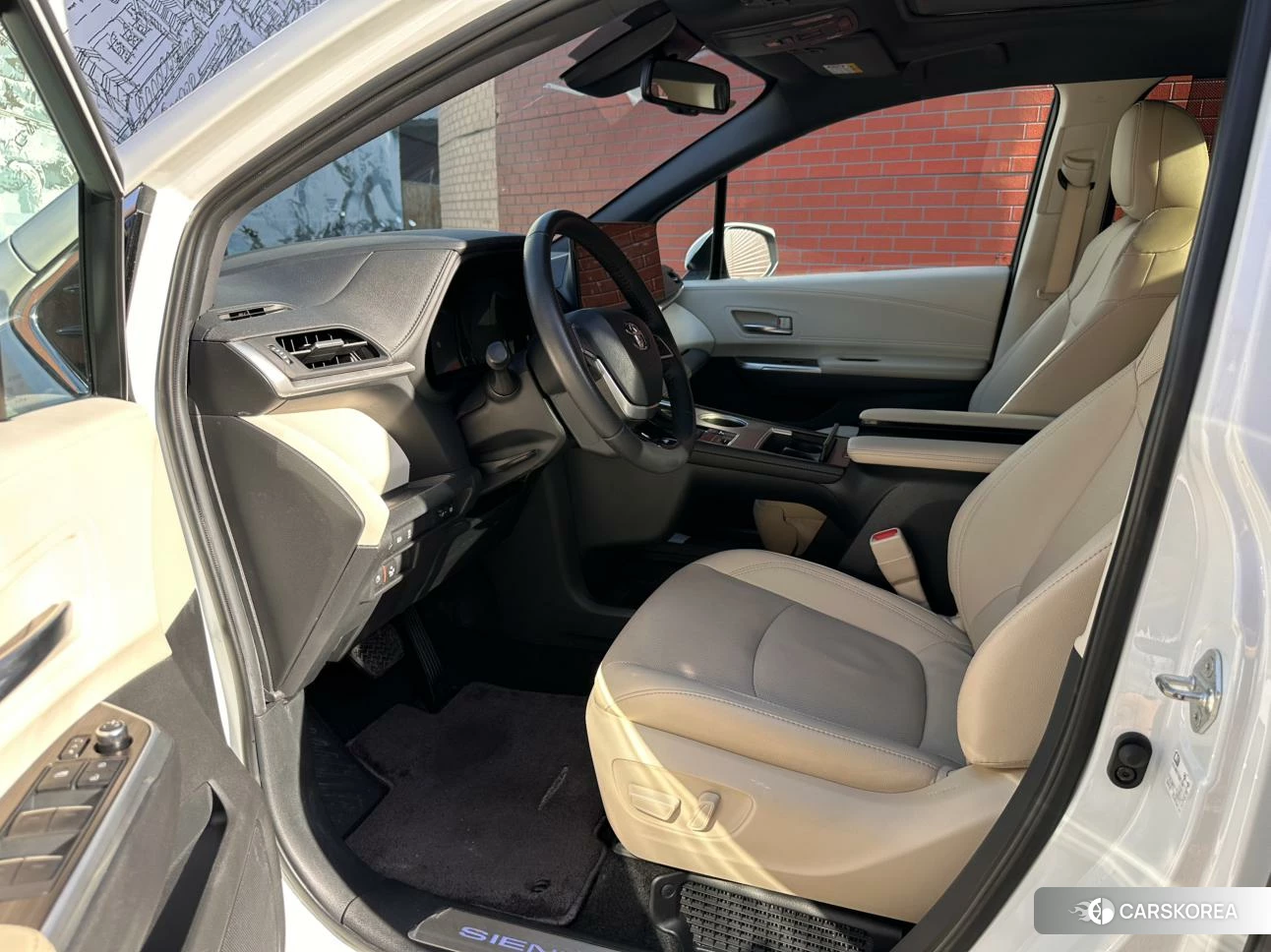 Toyota Saina id 4426727 из Китая 13
