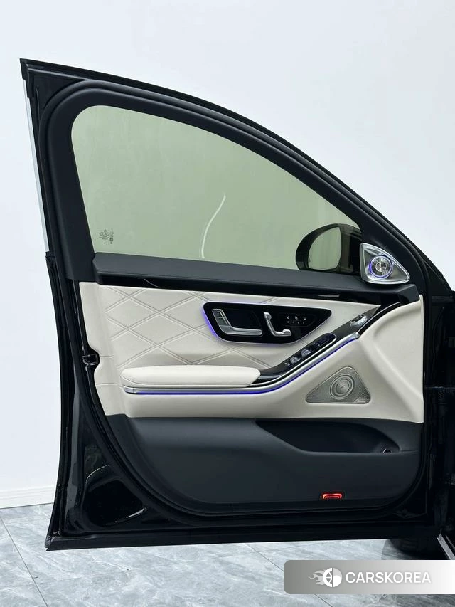 Mercedes-Benz Maybach S-class id 4256263 из Китая 13