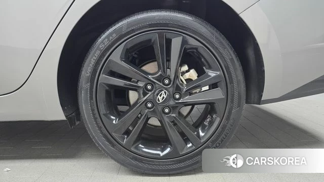 Hyundai Avante (CN7) id 4232340 из Кореи 13