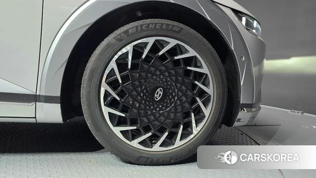 Hyundai Ionic 5 id 4773668 из Кореи 13