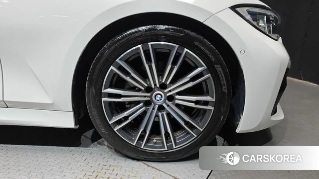 BMW 3 Series (G20) id 4614680 из Кореи 13