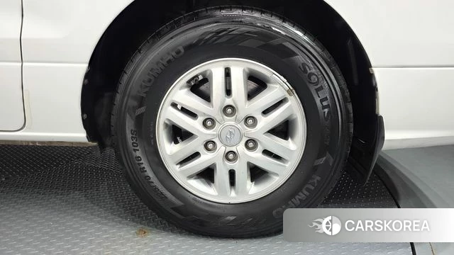 Hyundai The New Grand Starex id 4873606 из Кореи 13