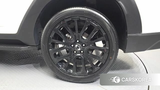 Ssangyong Torres id 4783945 из Кореи 13