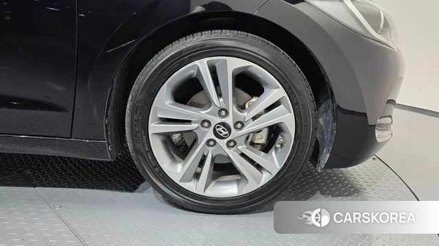 Hyundai Avante AD id 4425079 из Кореи 13