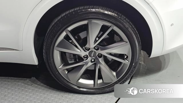 Genesis GV70 id 4602954 из Кореи 13